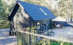 Modern Villa in Stockholm Archipelago